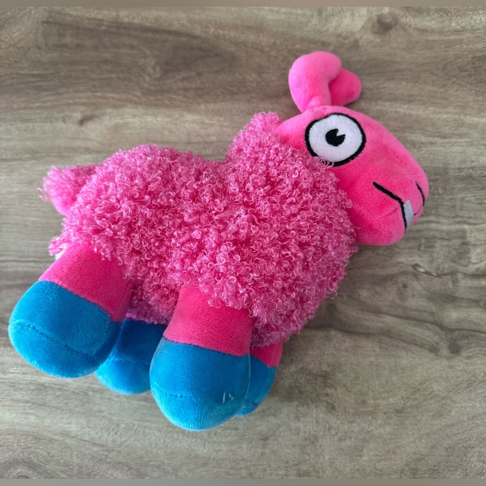 Llamar the Stuffed Llama 9" Fun Express Pink Plush Animal Fortnite